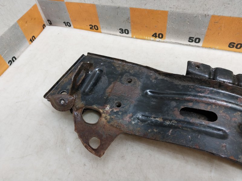 Балка подмоторная