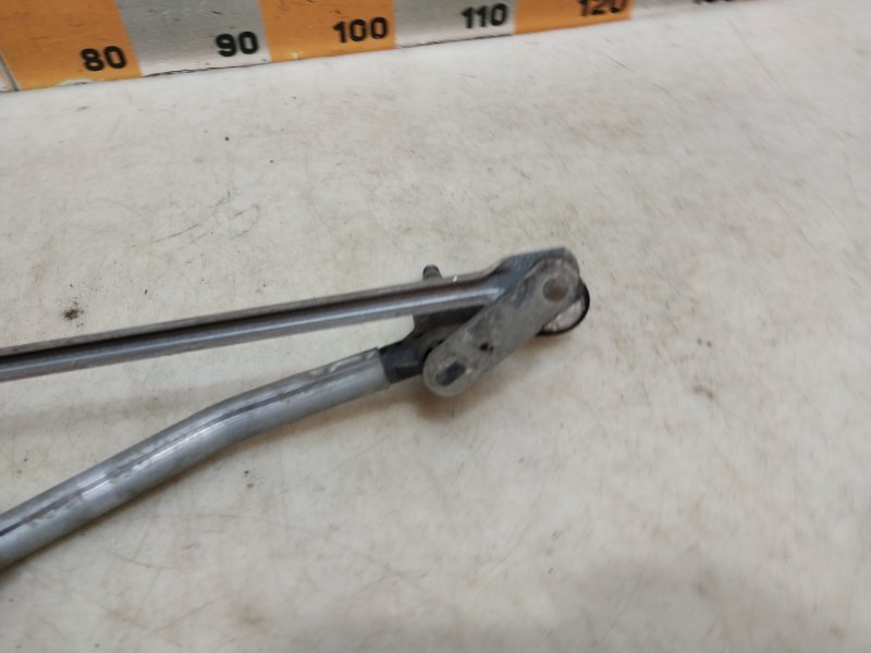 Трапеция стеклоочистителей