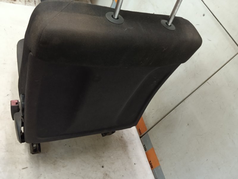 Сиденье переднее правое