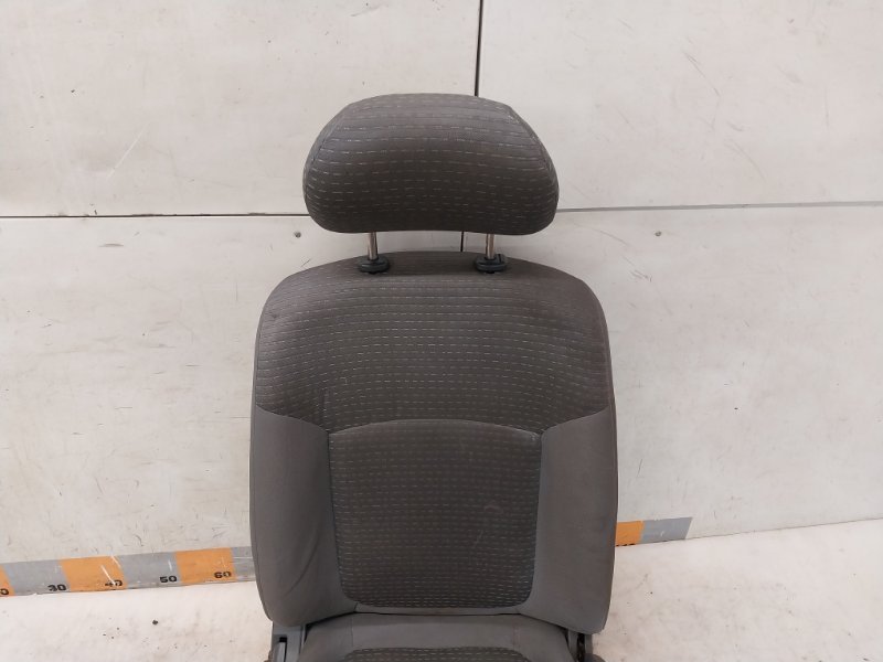 Сиденье переднее правое