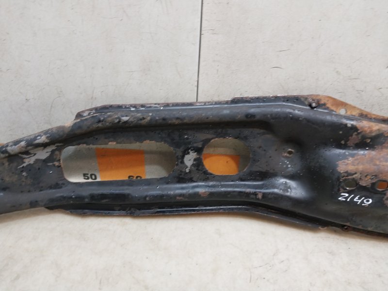 Балка передняя продольная