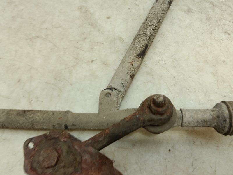 Тяга рулевая