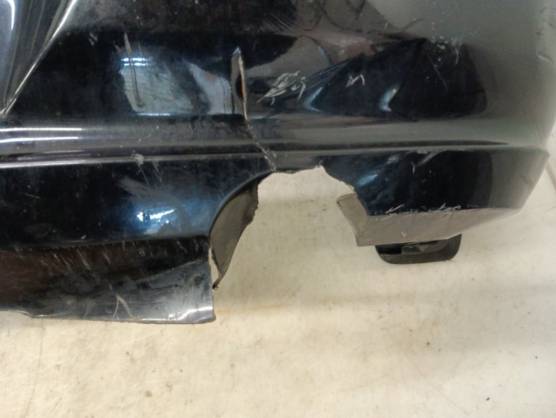 Бампер задний