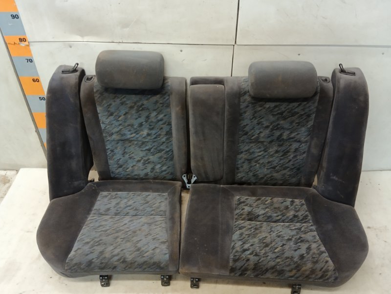 Сиденье салонное