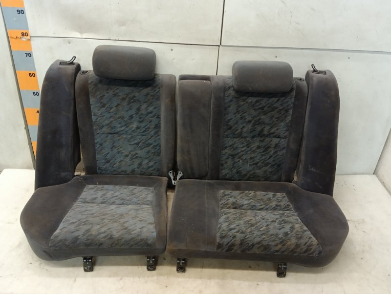 Сиденье салонное