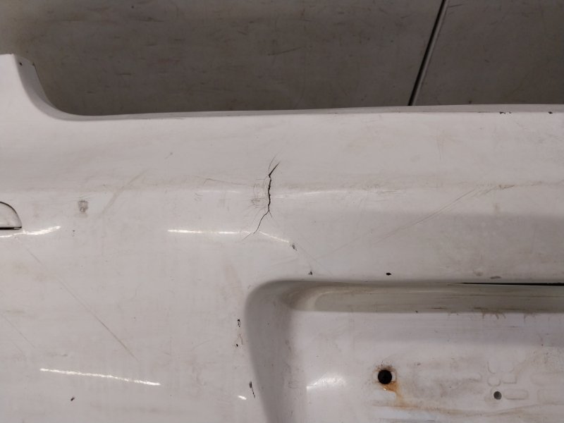 Бампер задний