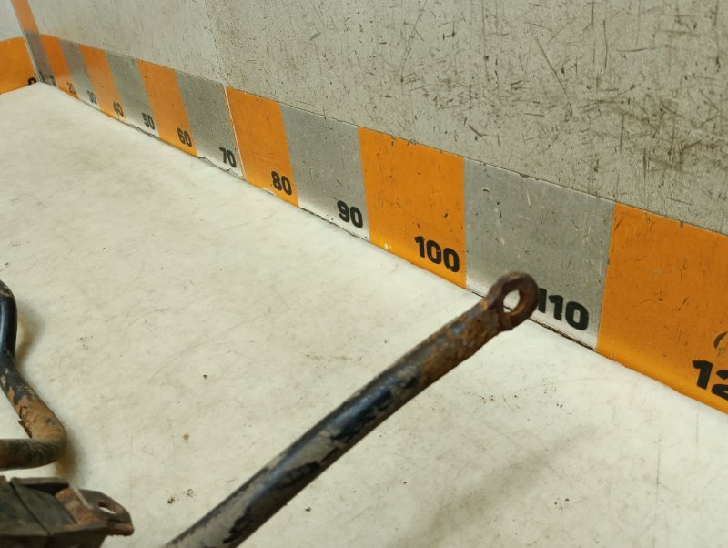 Стабилизатор задний