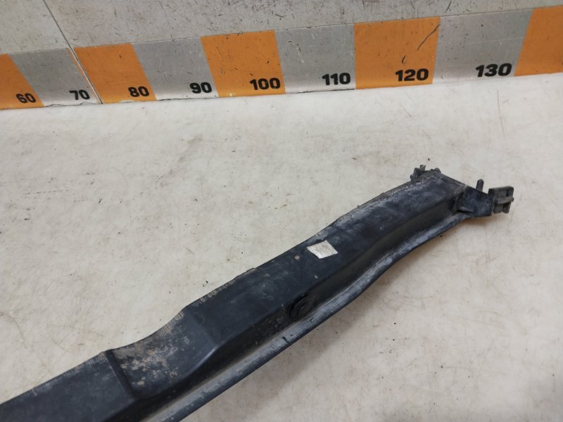 Решетка стеклоочистителей (Жабо)