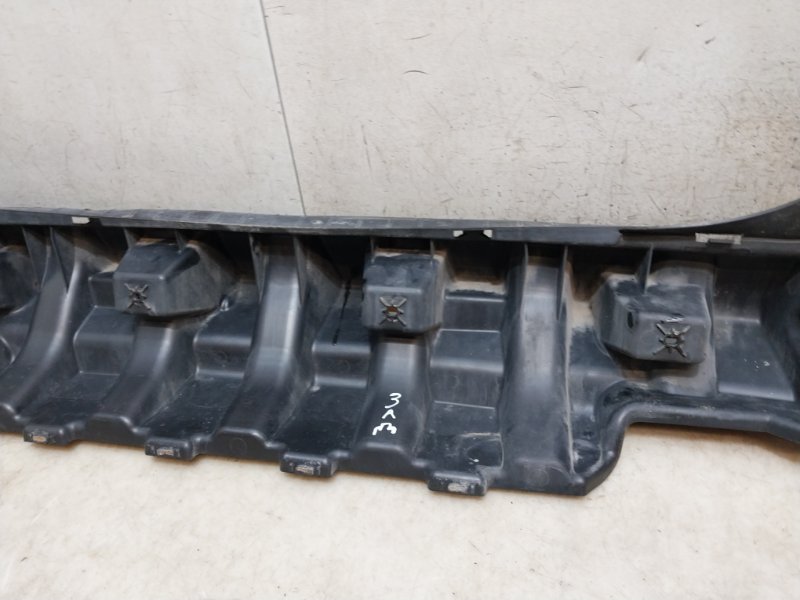 Усилитель заднего бампера