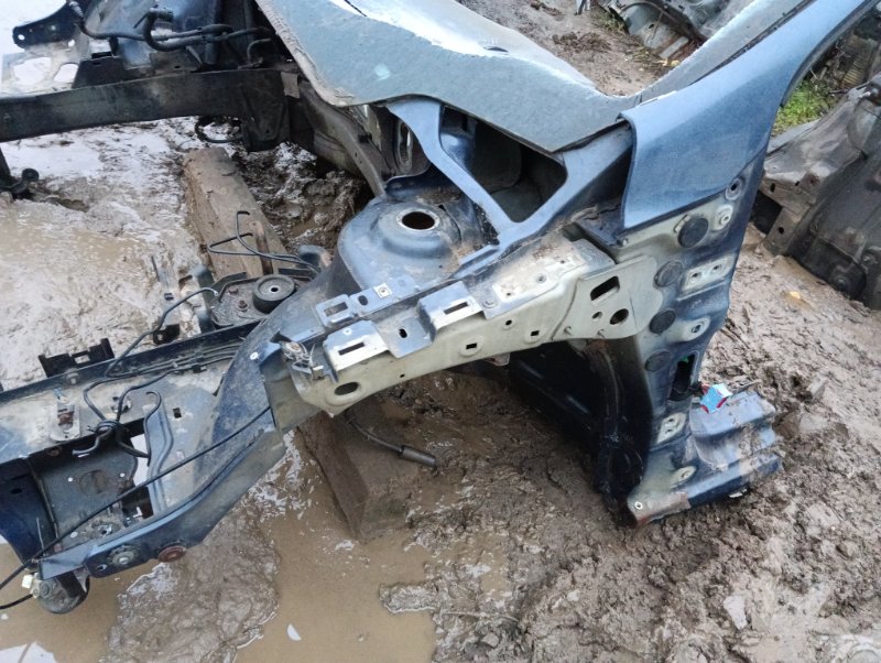 Кузовной элемент