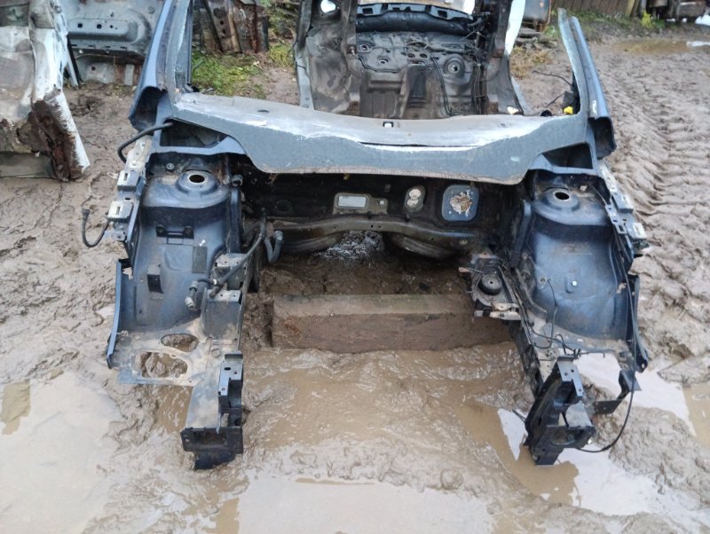 Кузовной элемент