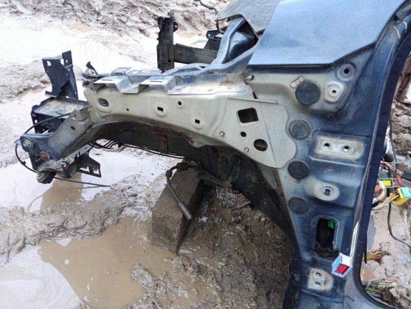 Лонжерон передний левый