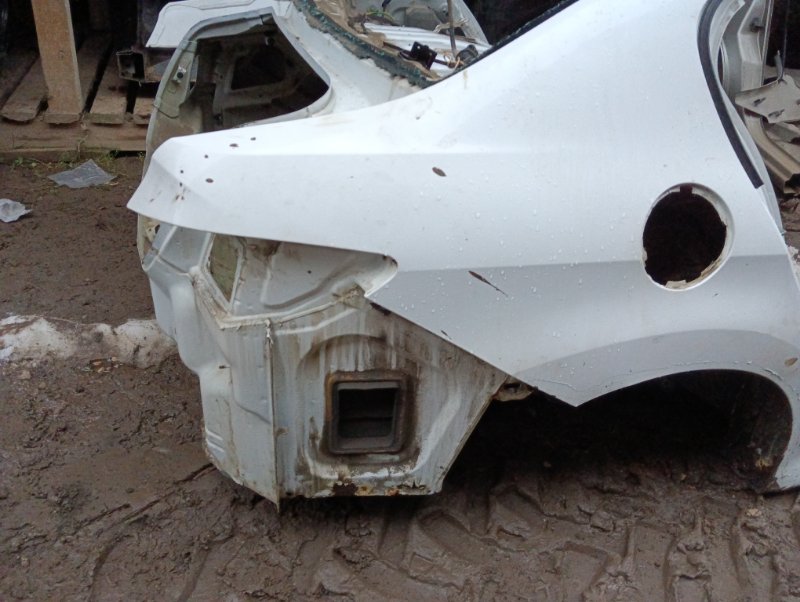 Кузовной элемент