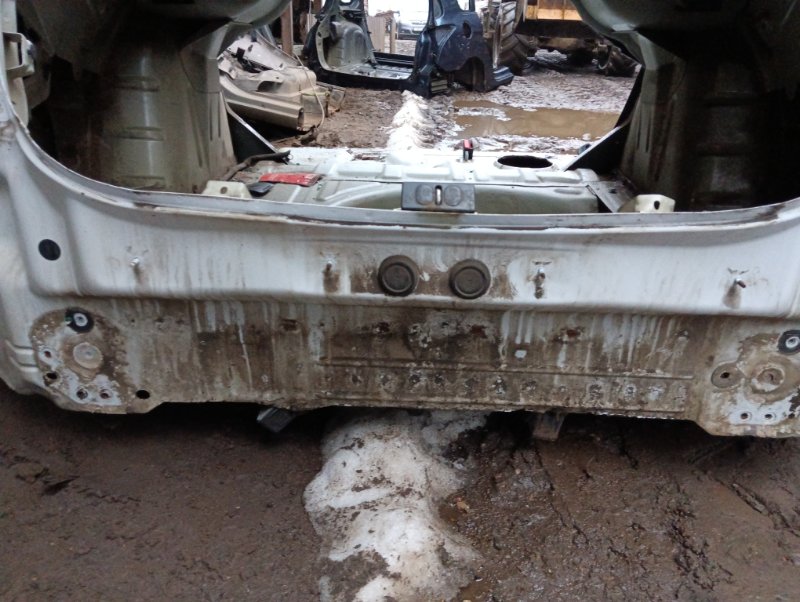 Кузовной элемент