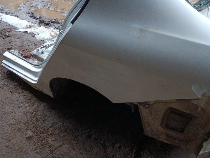 Кузовной элемент