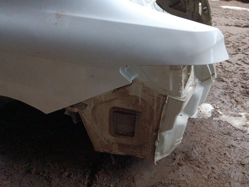 Кузовной элемент