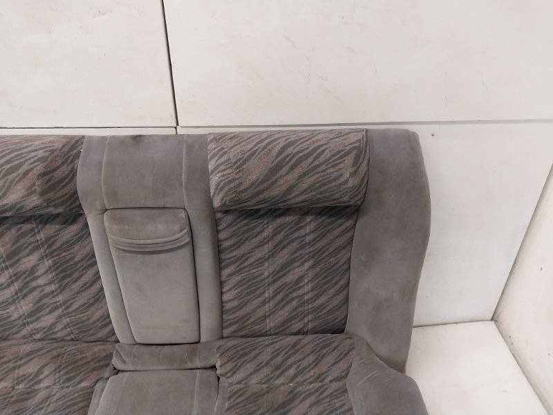 Сиденье салонное