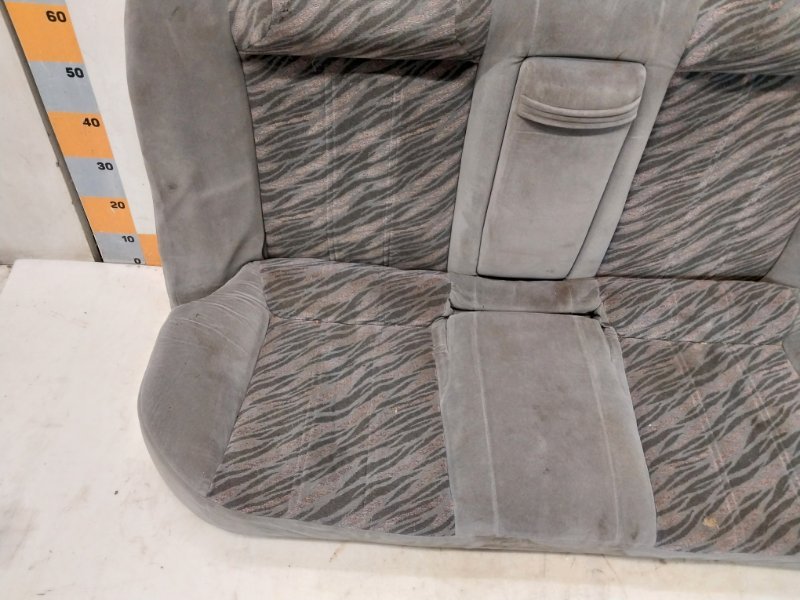 Сиденье салонное