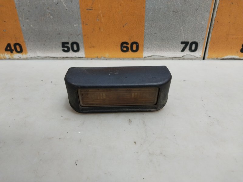 Фонарь подсветки номера