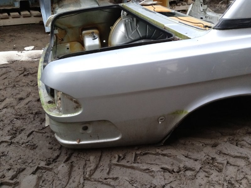 Кузовной элемент