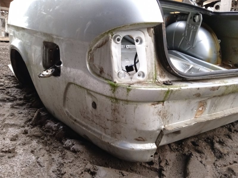 Крыло заднее левое