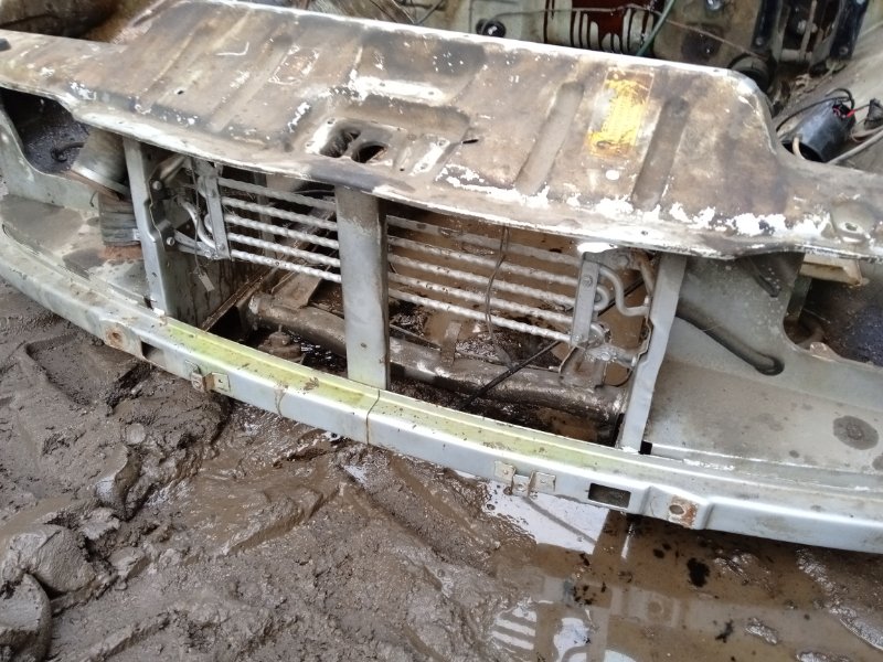 Кузовной элемент