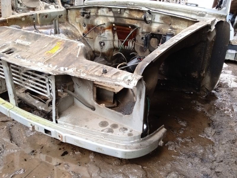 Кузовной элемент