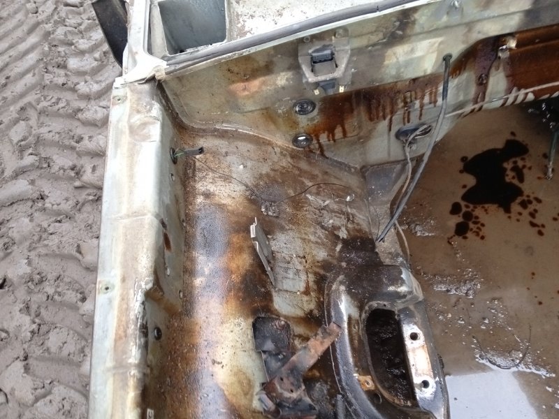 Лонжерон передний правый