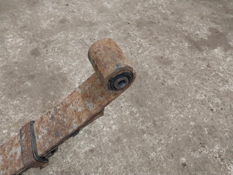 Рессора задняя