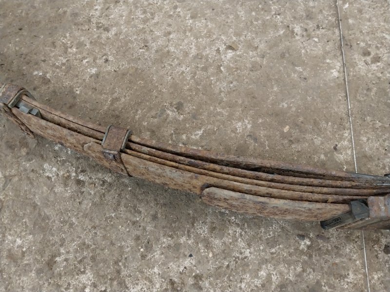 Рессора задняя