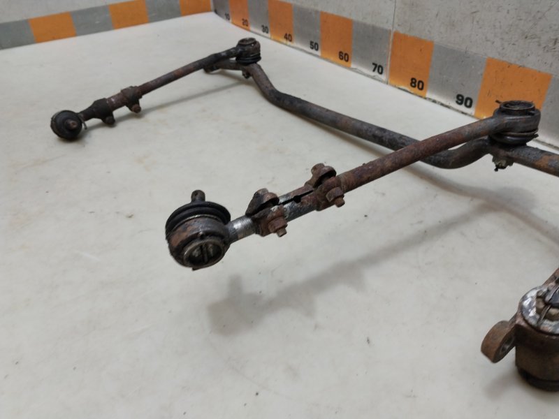 Тяга рулевая