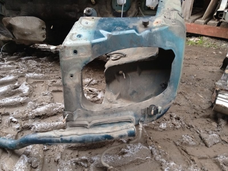 Кузовной элемент