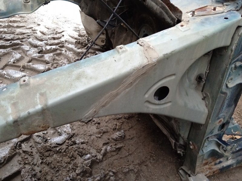 Лонжерон передний левый