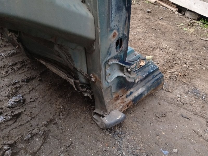 Лонжерон передний левый