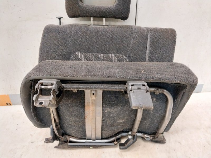 Сиденье салонное