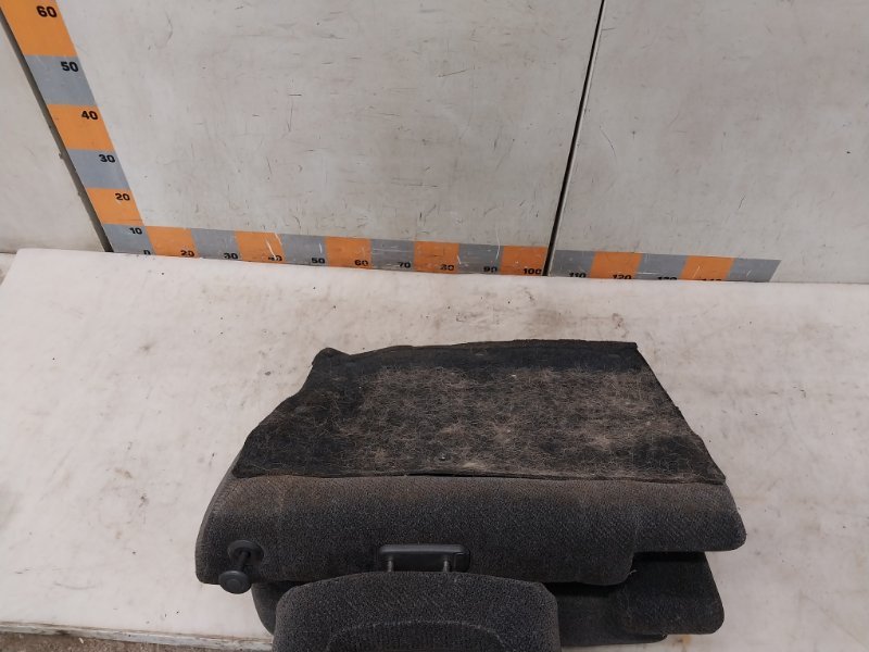 Сиденье салонное