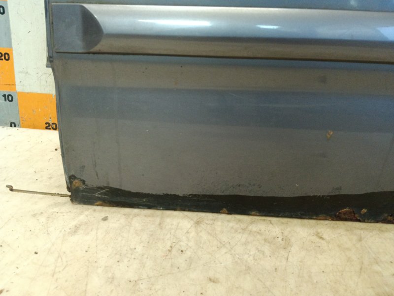 Дверь задняя левая