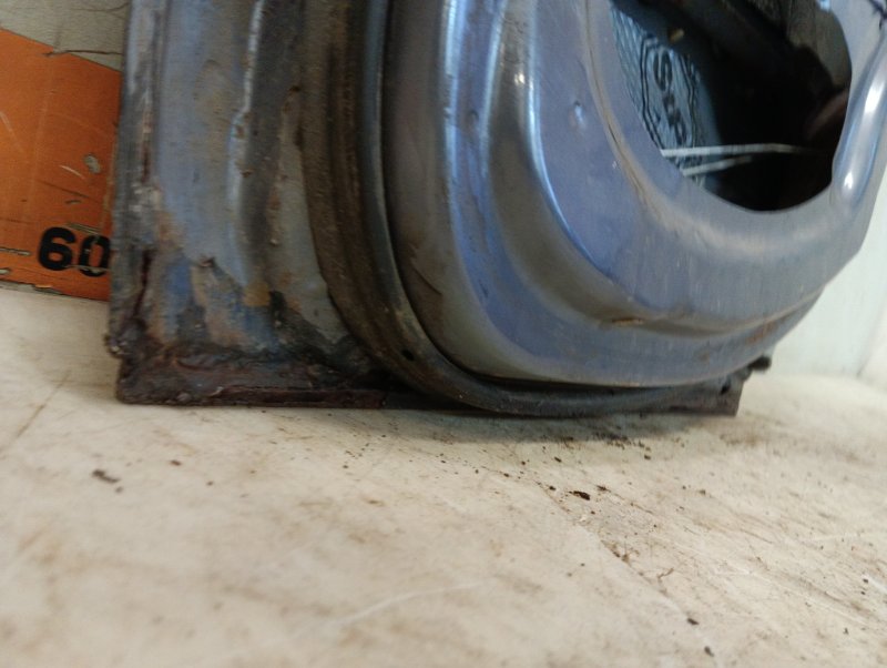 Дверь задняя правая