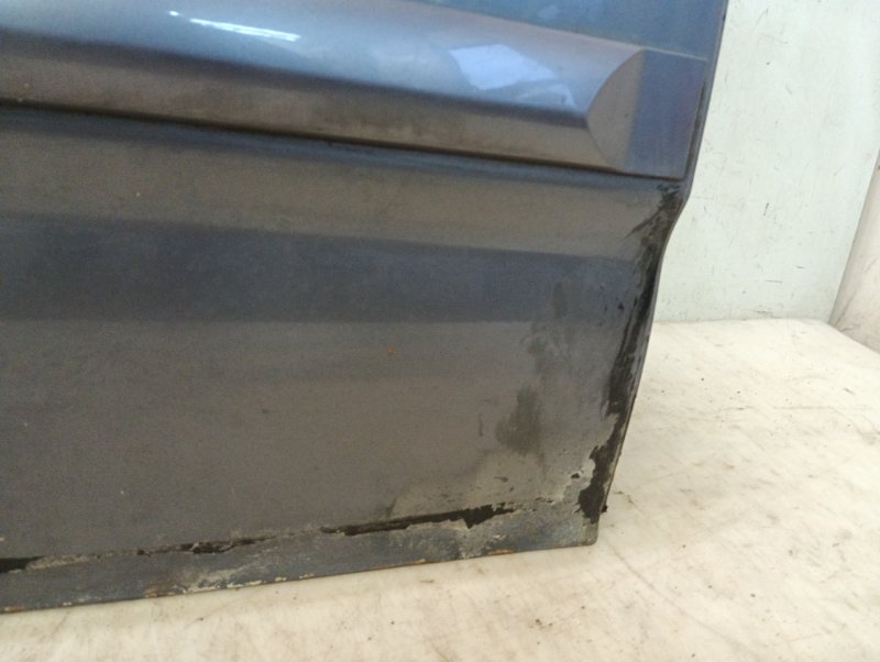 Дверь задняя правая