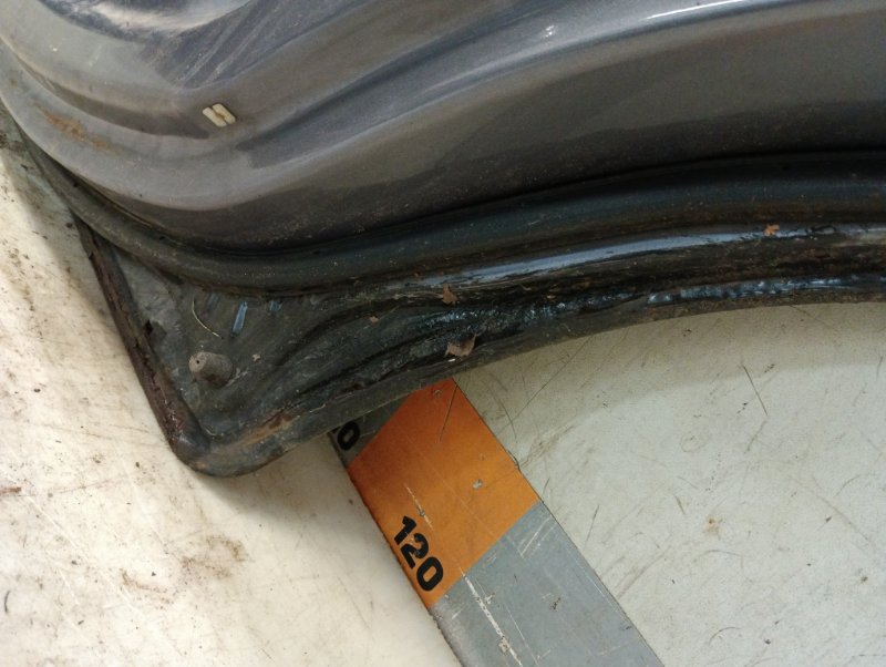 Дверь задняя правая