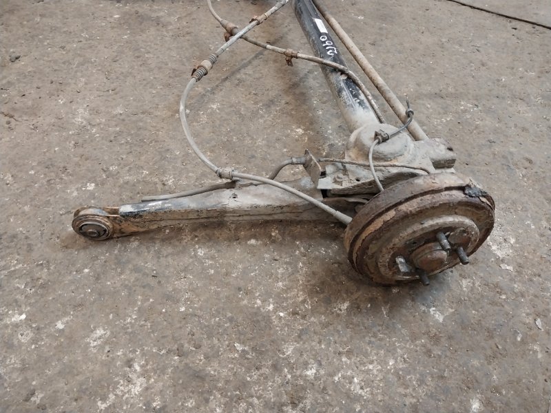 Балка задняя