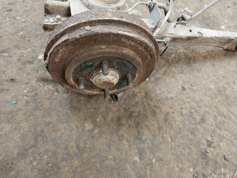 Балка задняя