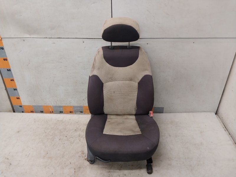 Сиденье переднее правое