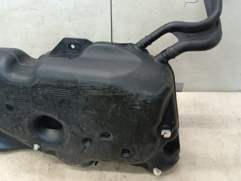 Бак топливный