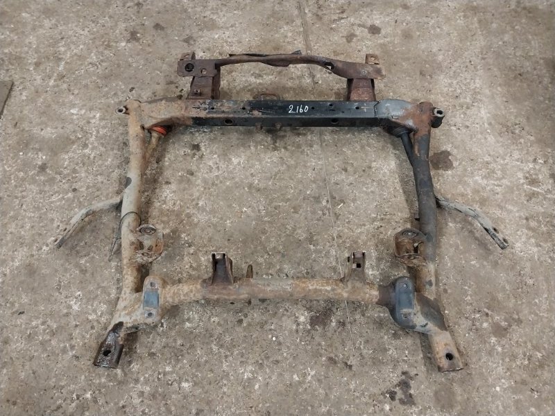 Балка подмоторная