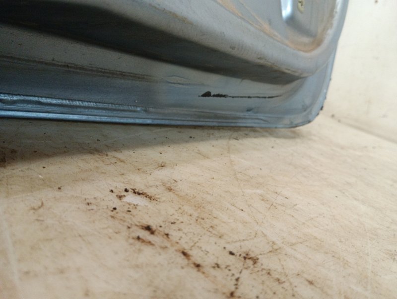 Дверь багажника