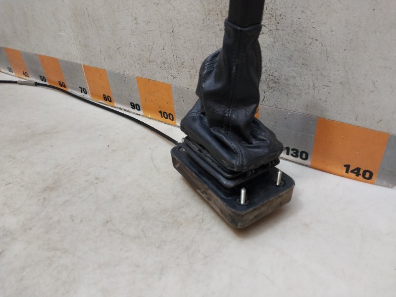 Кулиса МКПП / АКПП