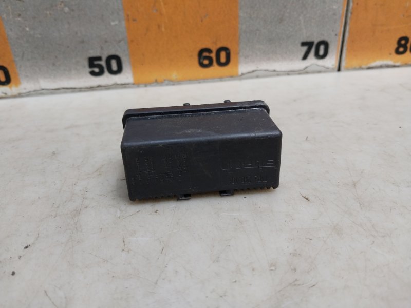 Реле топливного насоса