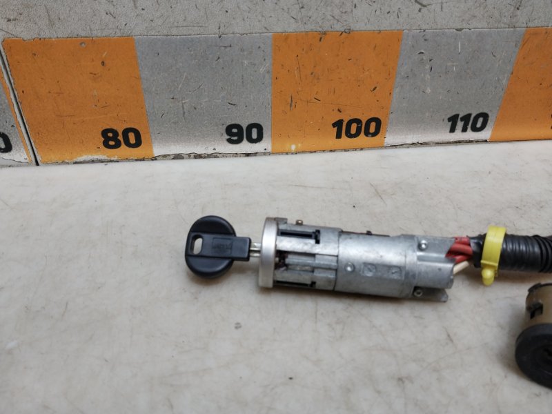 Замок зажигания