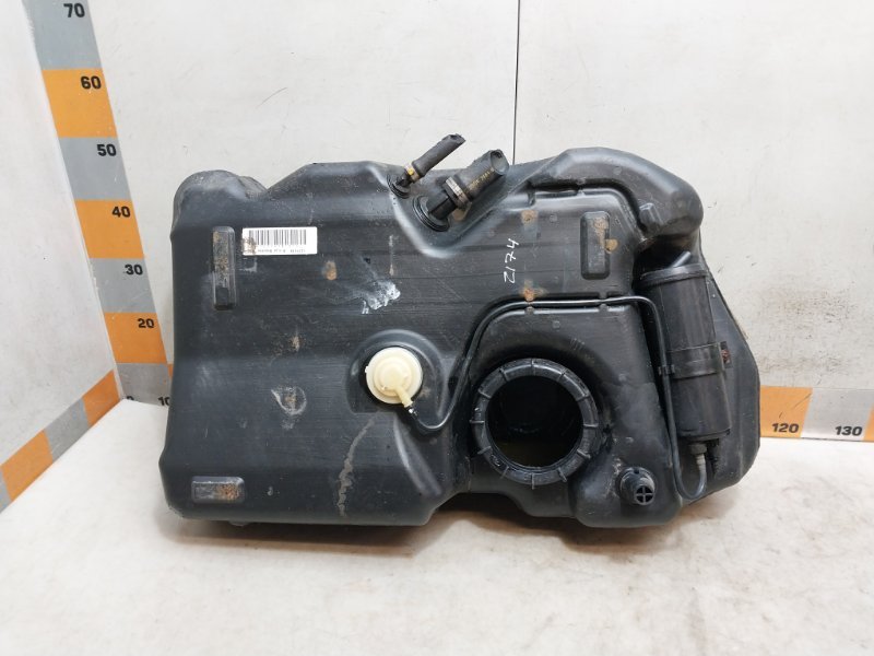 Бак топливный